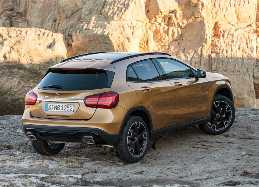 Mercedes-Benz-GLA-2018-1280-12