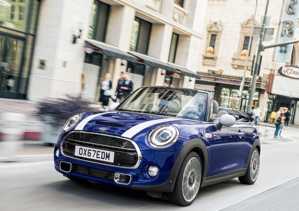 Mini-Cooper_S_Convertible-2019-1280-32