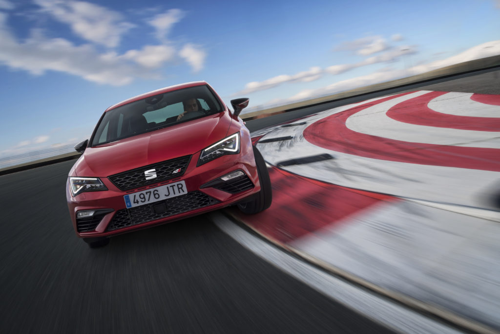 New-SEAT-Leon-Cupra-300-015H_O_HD