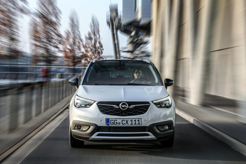 Opel-Crossland-X-305323
