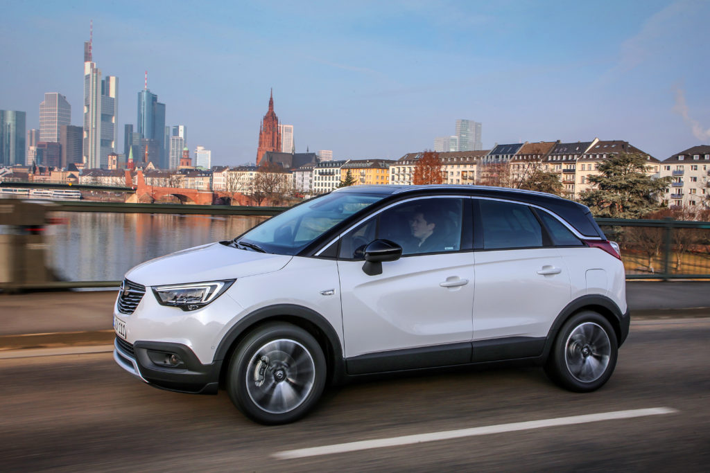 Opel-Crossland-X-305324