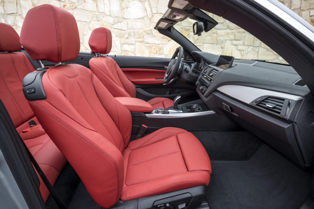 On Location pictures BMW 2 Series Convertible