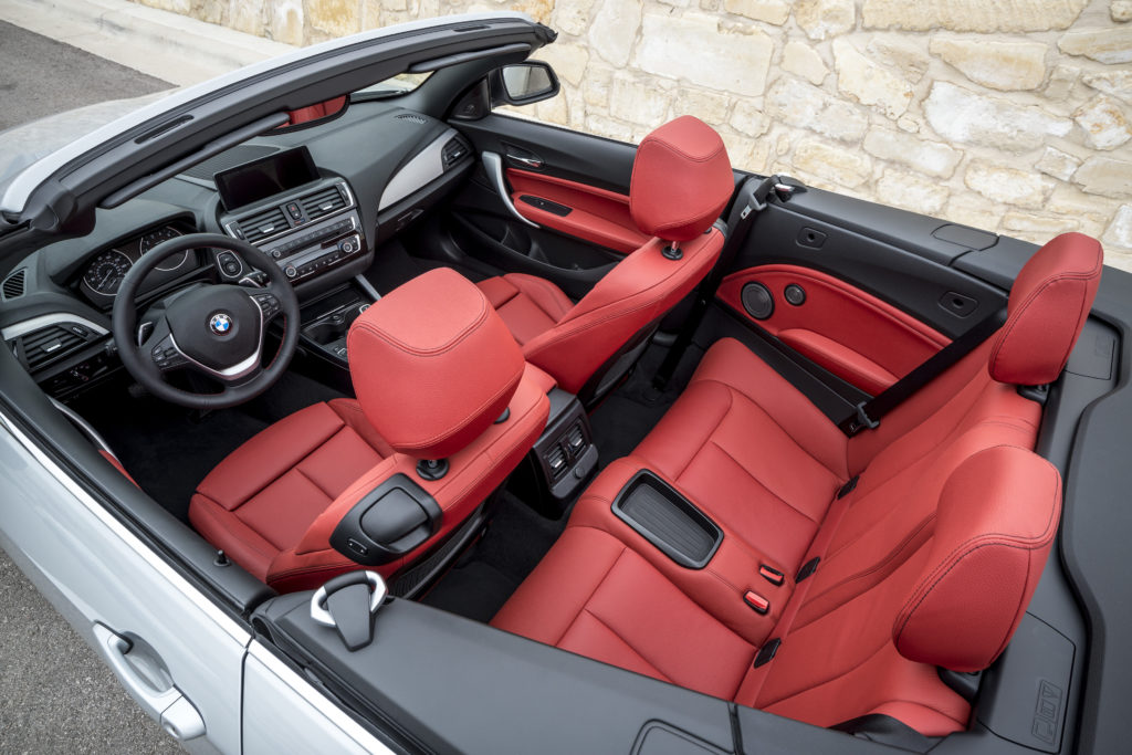On Location pictures BMW 2 Series Convertible