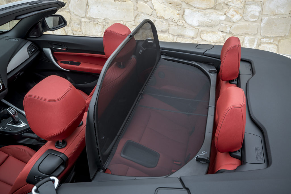 On Location pictures BMW 2 Series Convertible