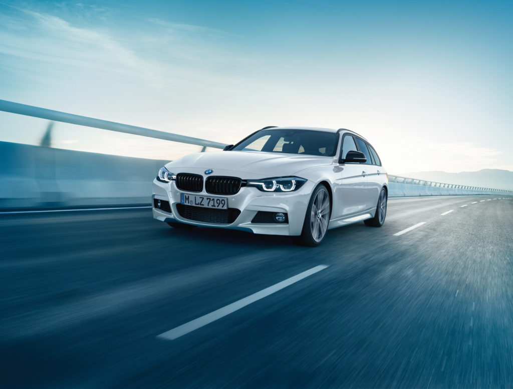 P90258065_highRes_bmw-3-series-touring (1)