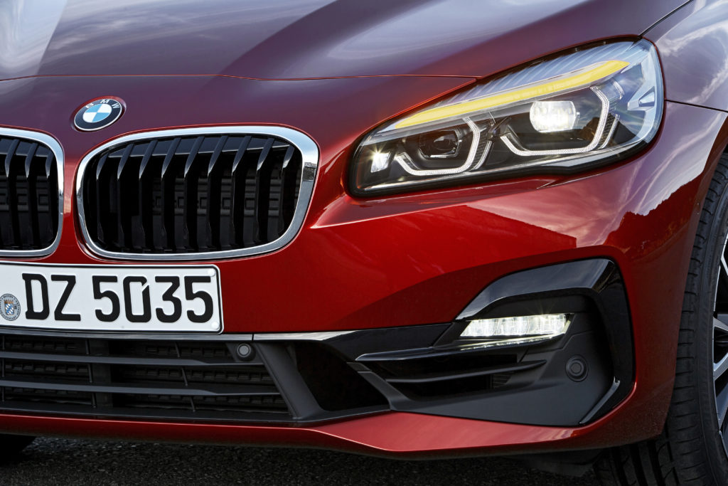 P90288892_highRes_the-new-bmw-2-series