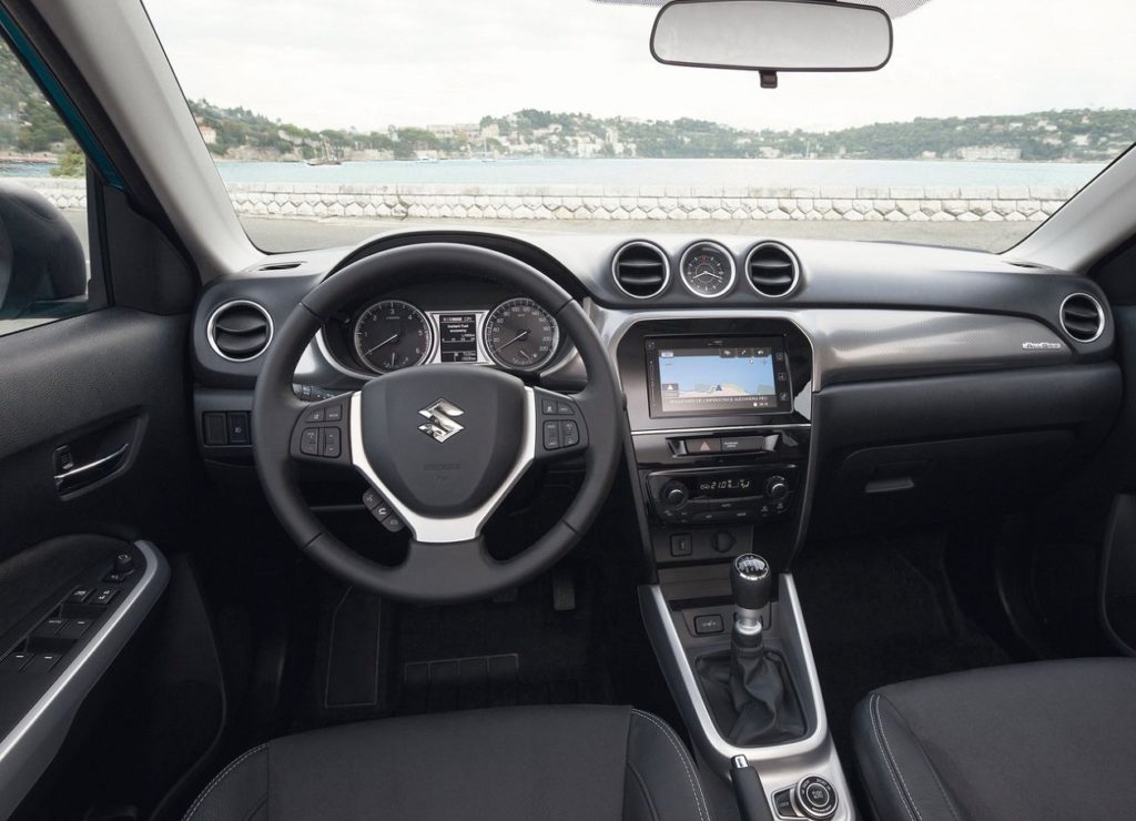 Suzuki-Vitara-2015-1280-21