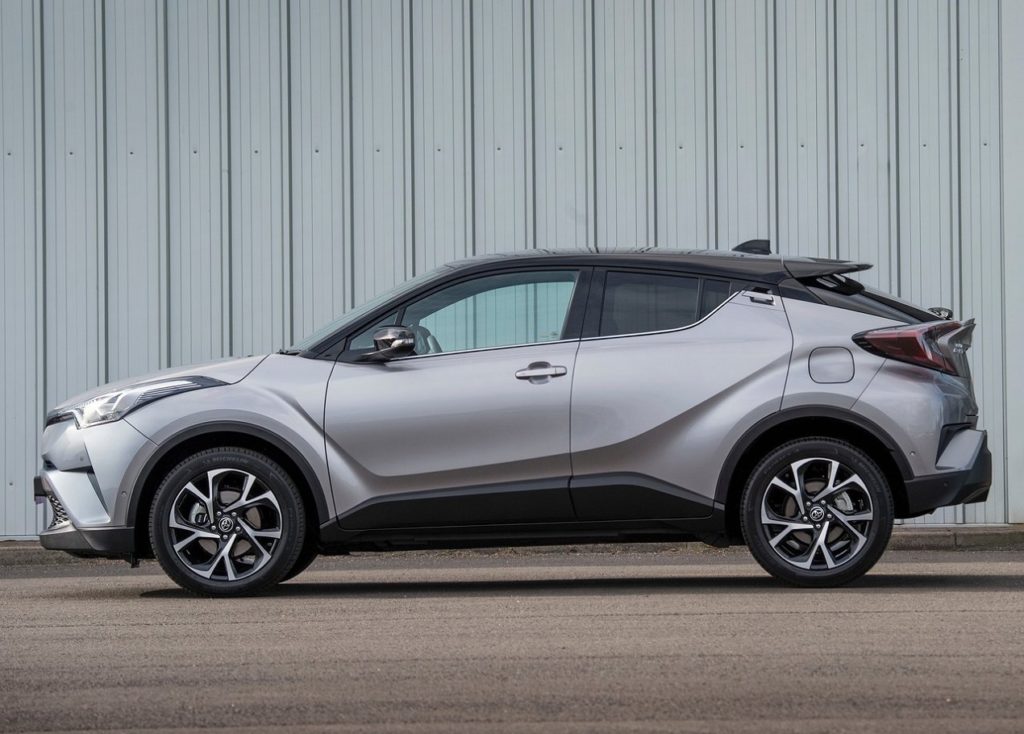 Toyota-C-HR-2017-1280-48