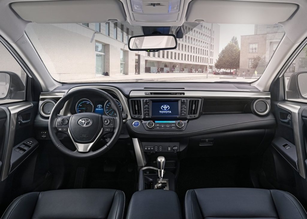 Toyota-RAV4_Hybrid_EU-Version-2016-1280-2b