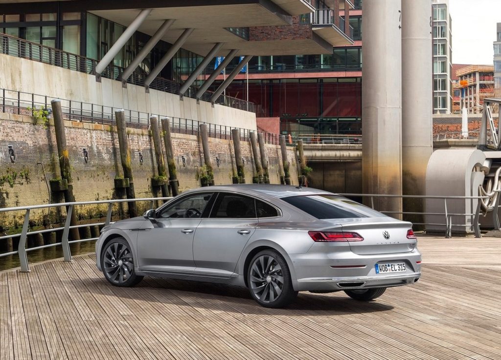 Volkswagen Arteon (2018) Trás
