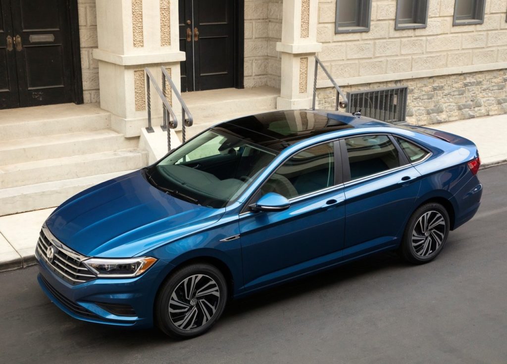 Volkswagen-Jetta-2019-1280-01