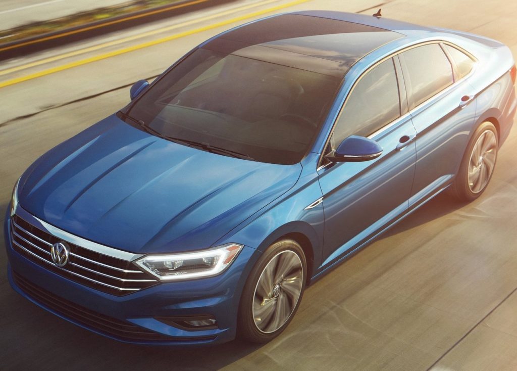Volkswagen-Jetta-2019-1280-04