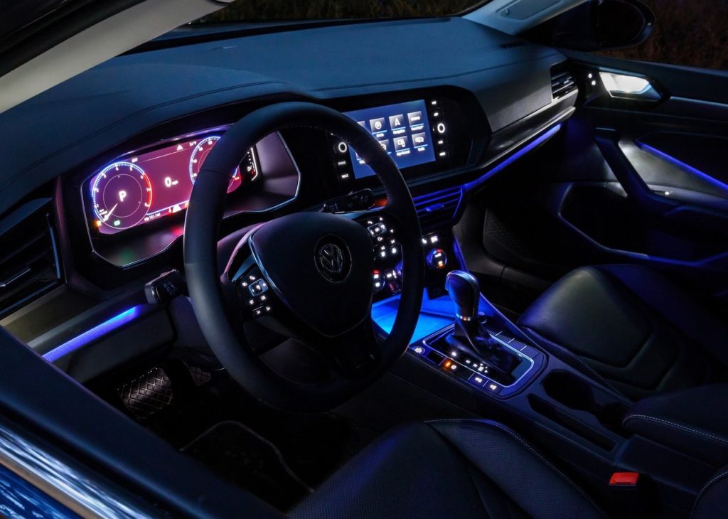 Volkswagen-Jetta-2019-1280-15