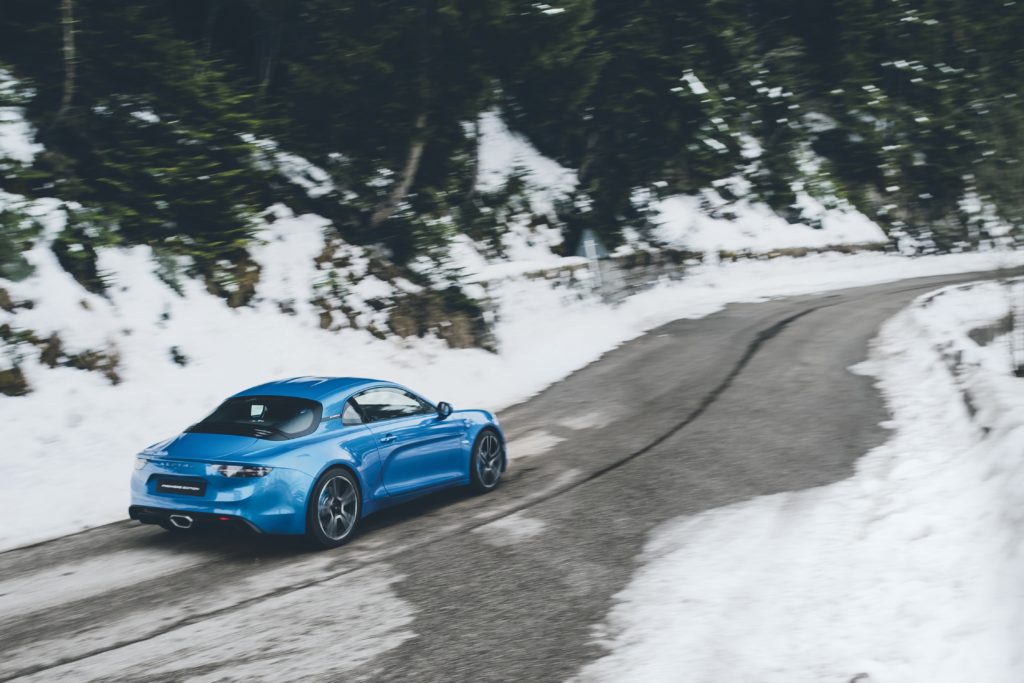 alpine_88320_global_en_32489267993_o