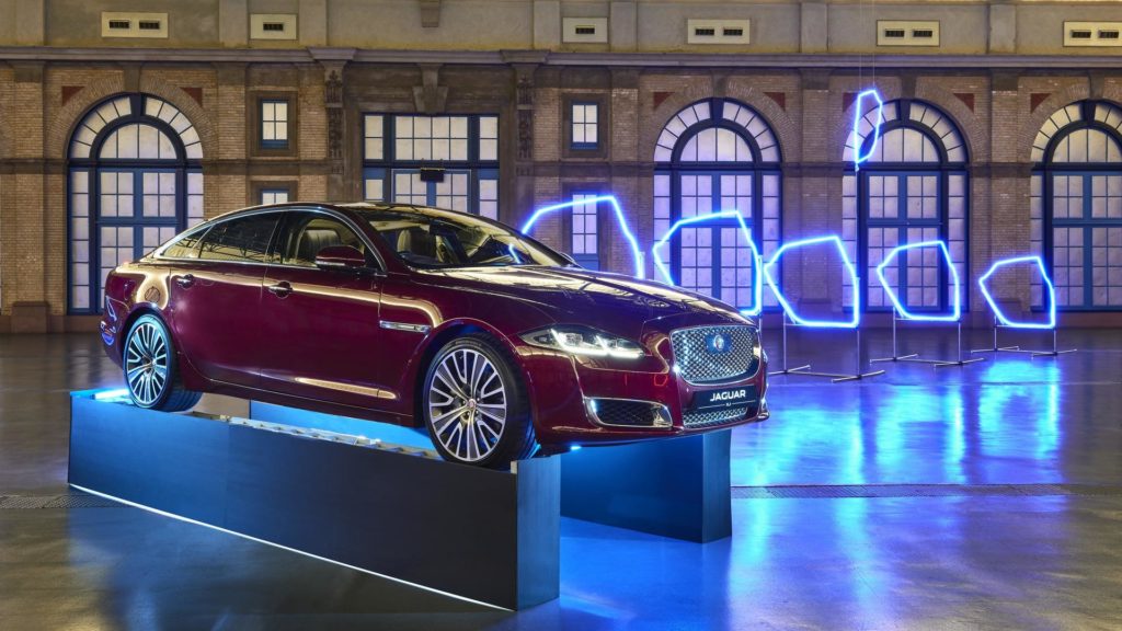jaguar-xjl-game-of-drones