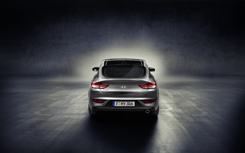 All-New-Hyundai-i30-Fastback-3-1000×625