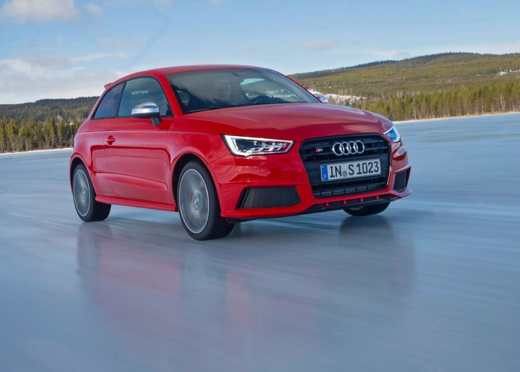 Audi-S1-2015-1280-02