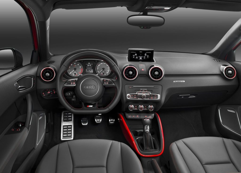 Audi-S1-2015-1280-0d