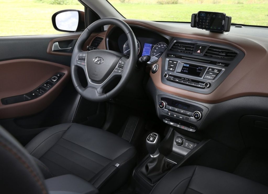 Hundai i20 2015 (2)