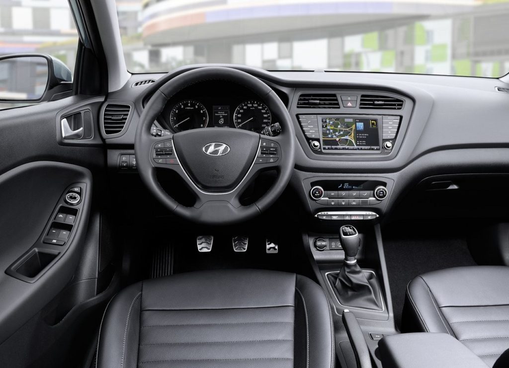 Hyundai-i20_Active-2016-1280-09