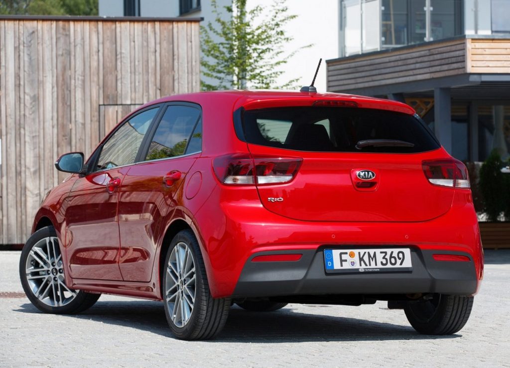 Kia Rio 2017 (1)