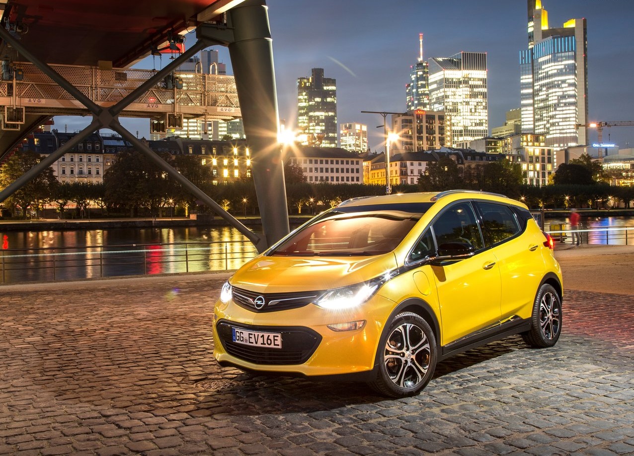 Opel-Ampera-e-2017-1280-19