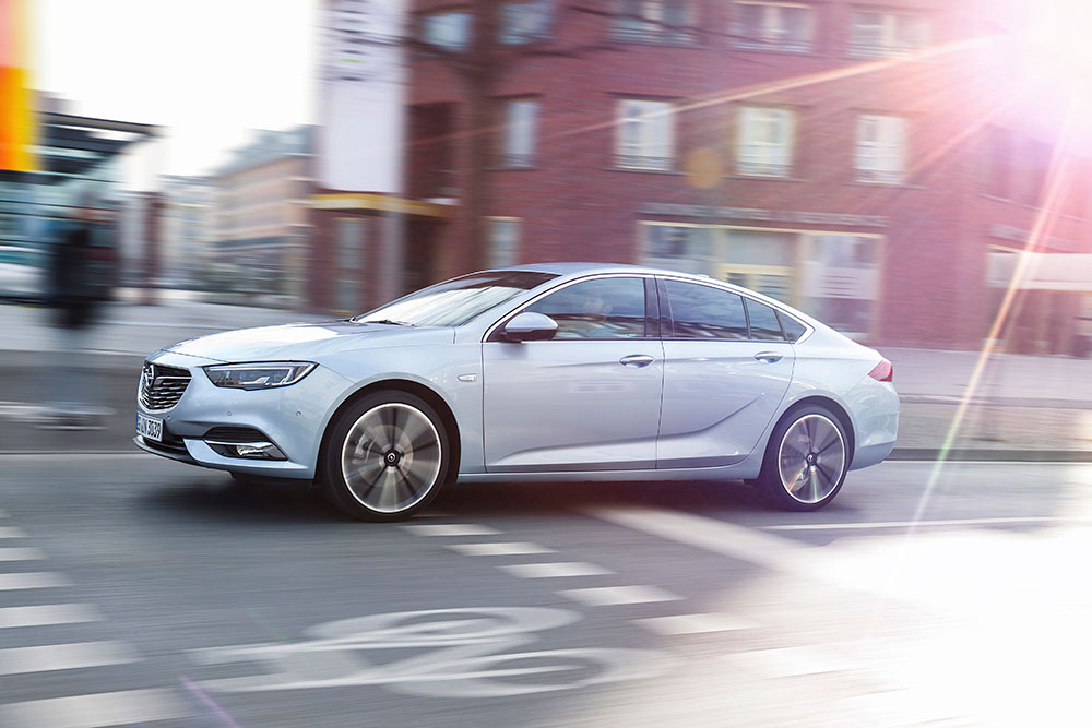 Opel-Insignia-Grand-Sport-305517