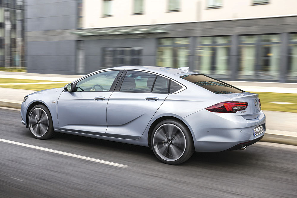Opel-Insignia-Grand-Sport-305520