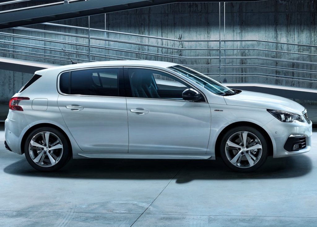 Peugeot-308-2018-1280-05