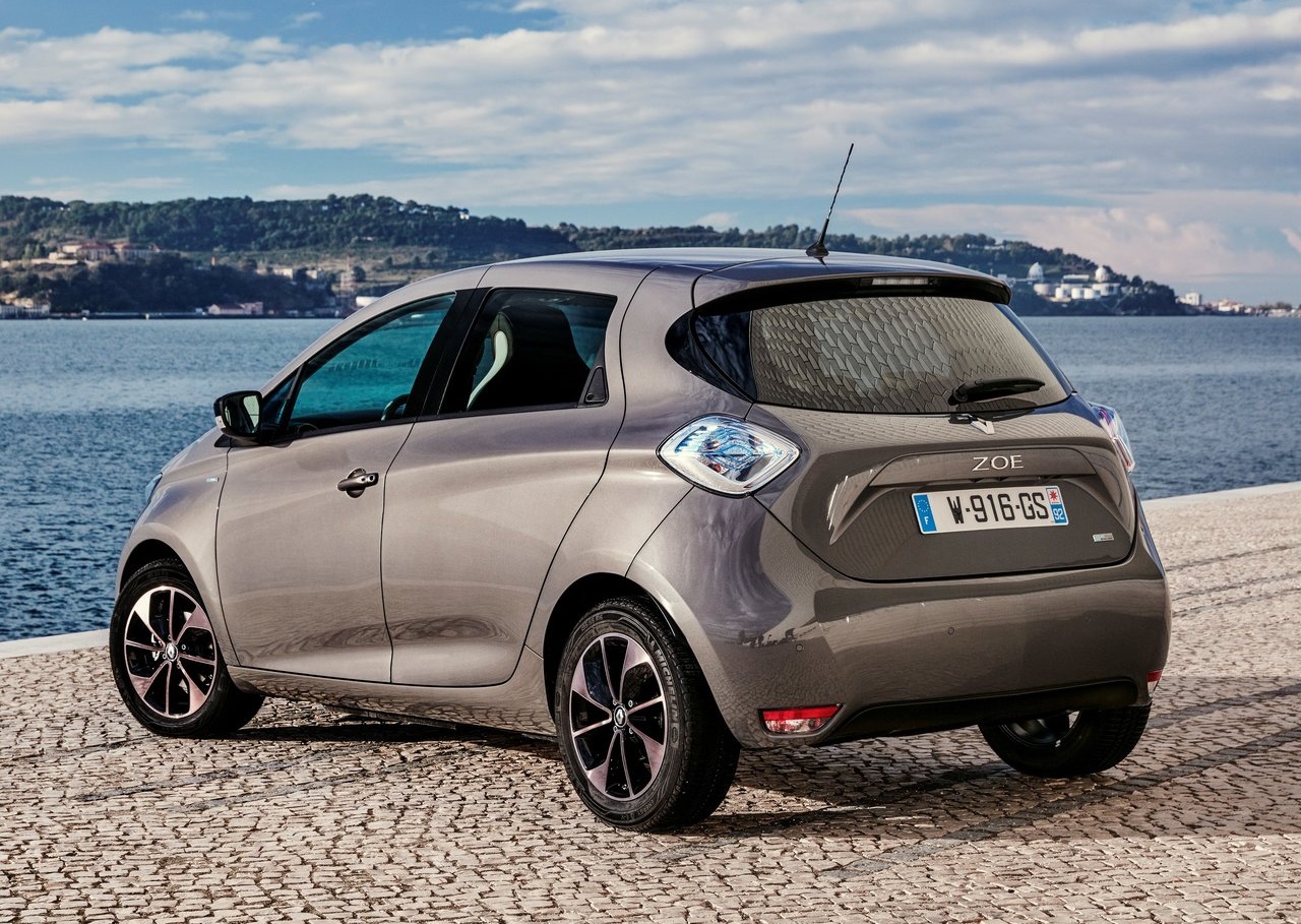 Renault-Zoe-2017-1280-40