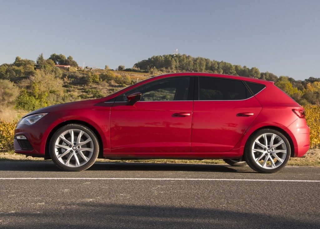 Seat-Leon-2017-1280-43