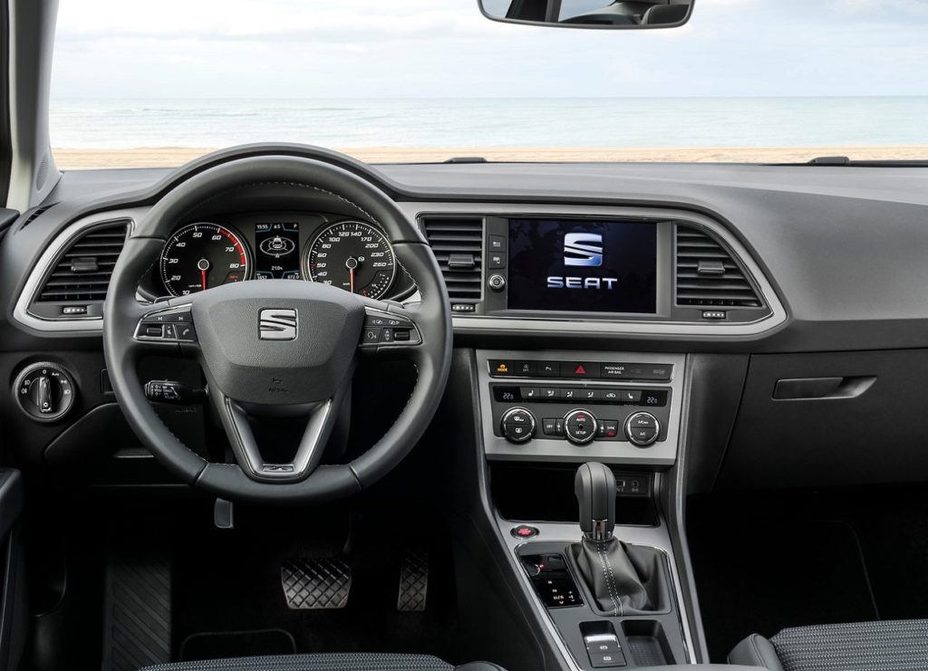 Seat-Leon-2017-1280-79