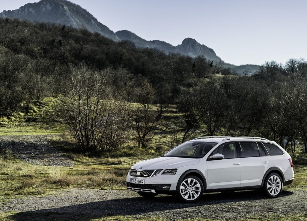 Skoda-Octavia_Scout-2017-1280-08