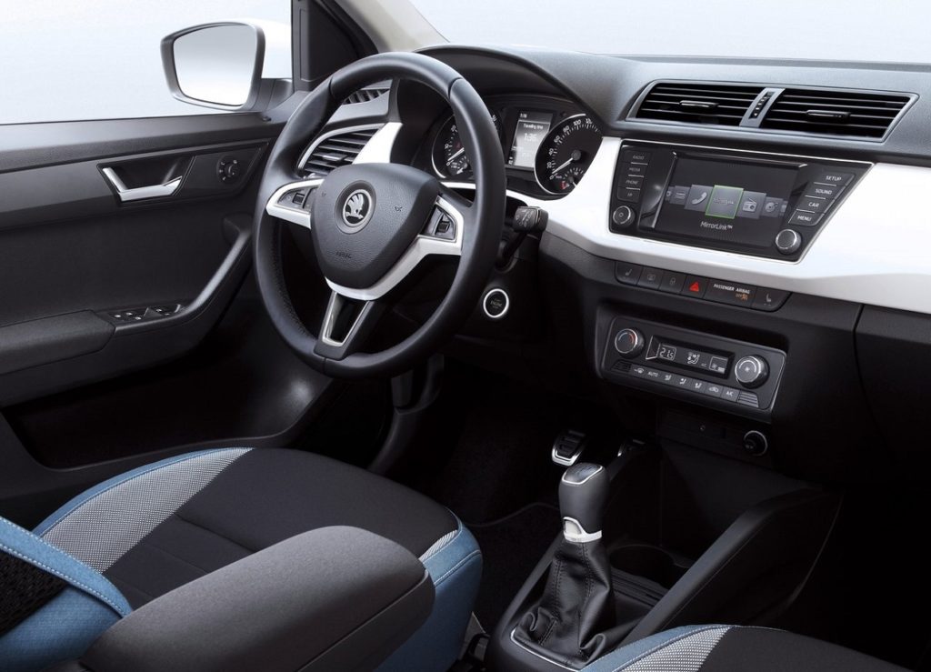 Skoda fabia combi-2015 (4)