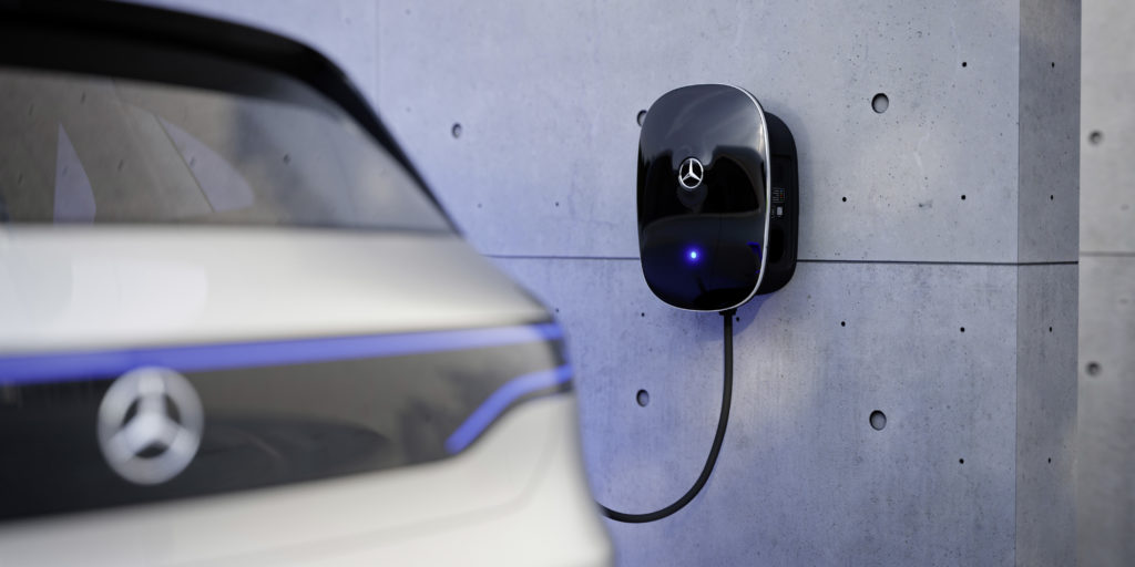 Die neue Mercedes-Benz Wallbox, Laden mit bis zu 22 kW