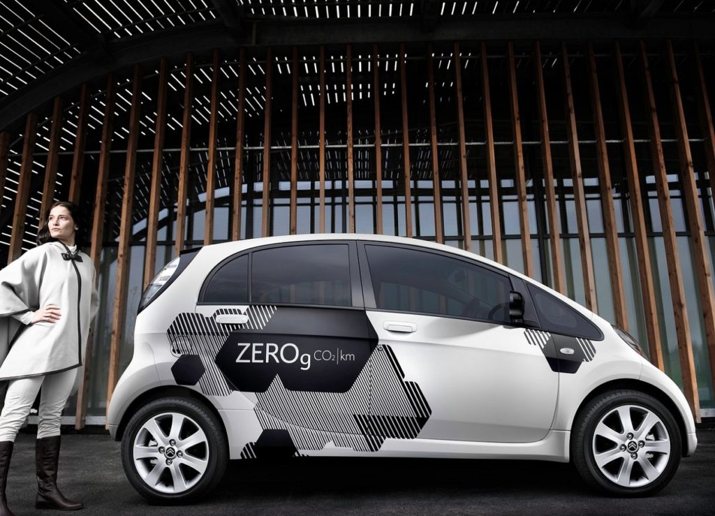 Citroen-C-Zero-2011-1280-22