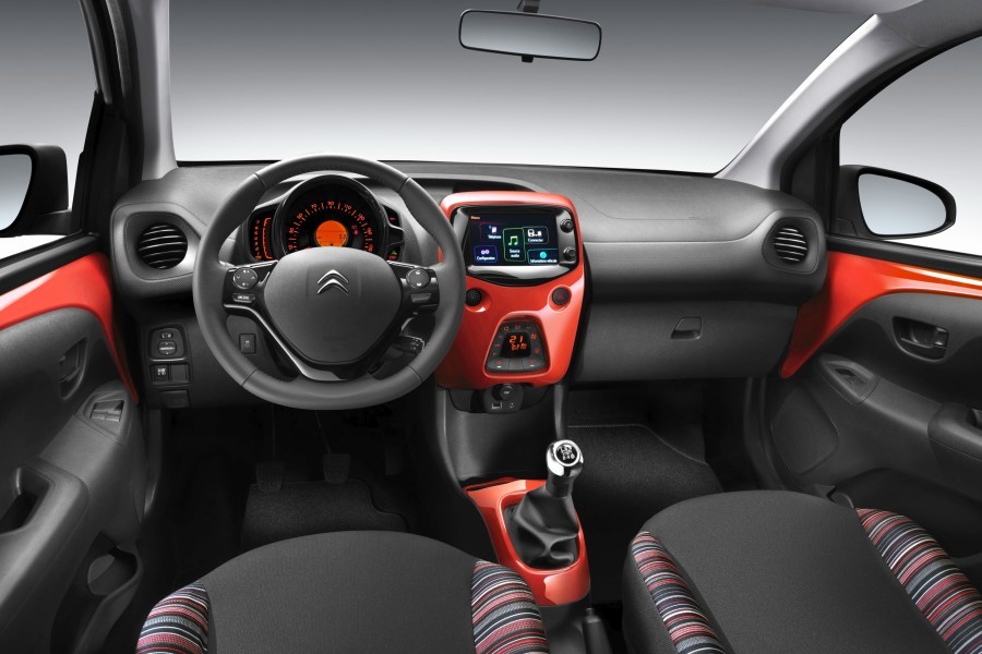 Citroen-C1_interior
