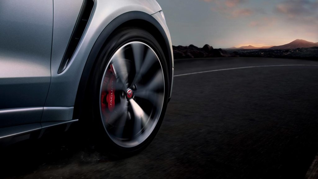 F-pace svr (1)