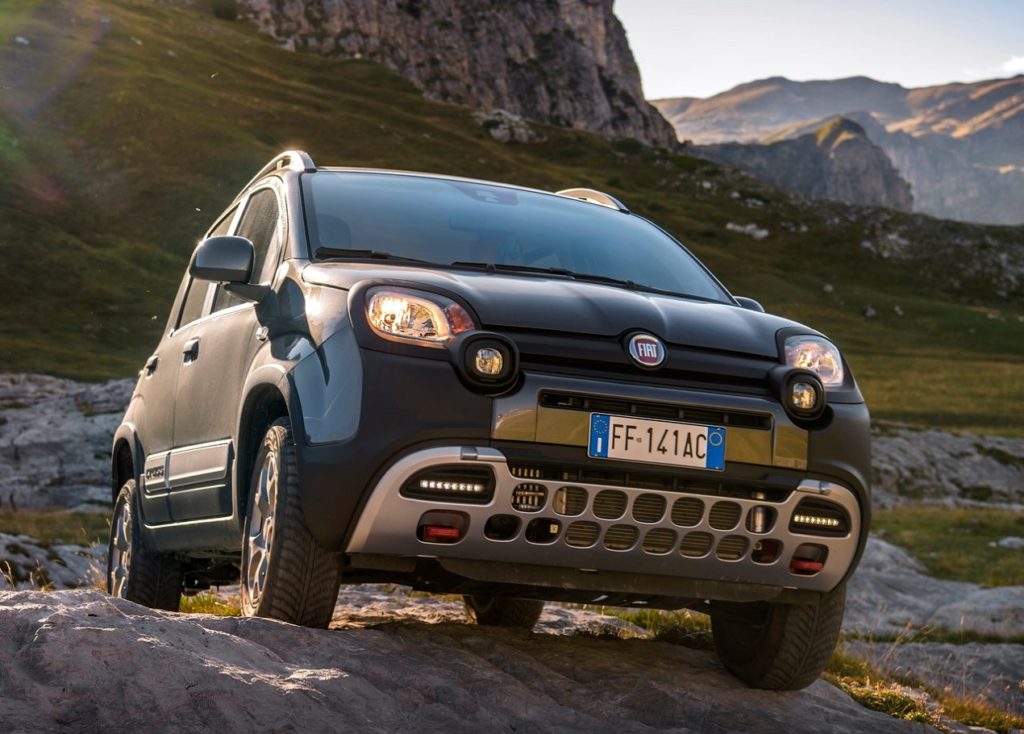 Fiat-Panda_Cross-2017-1280-02