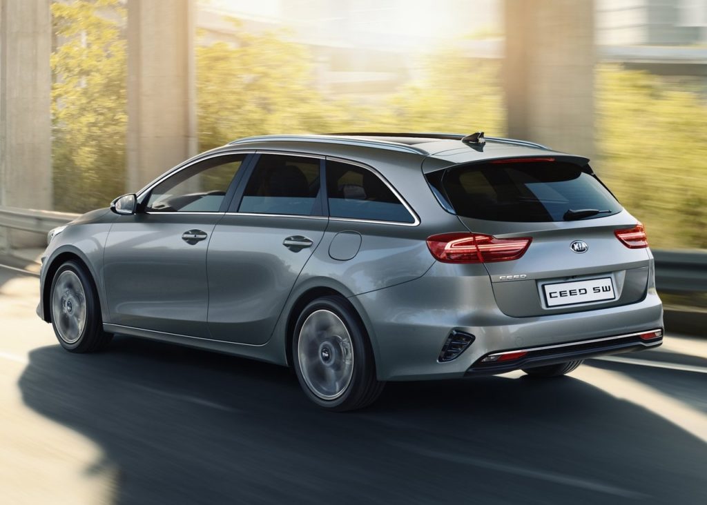 Kia-Ceed_Sportswagon-2019-1280-02