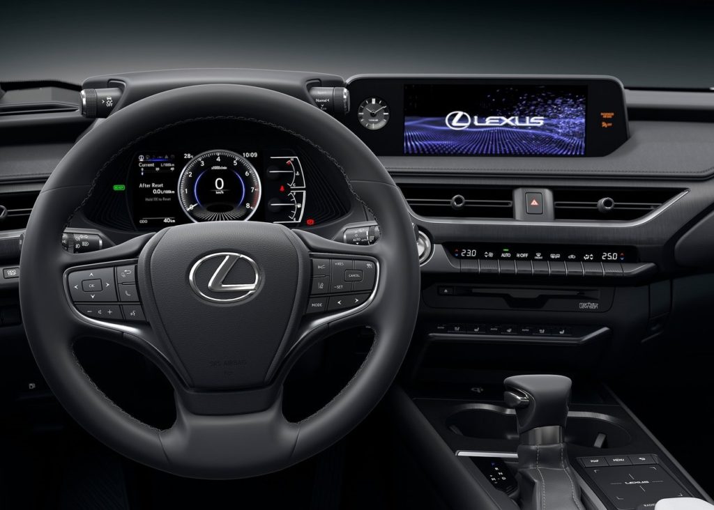 Lexus UX (1)