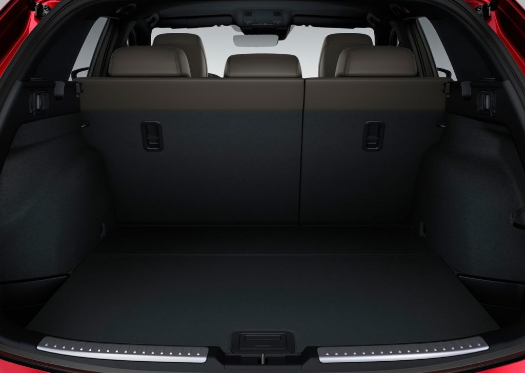 Mazda-6_Wagon_EU-Version-2019-1280-1b