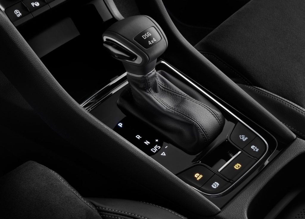 Skoda-Karoq-2018-1280-6a