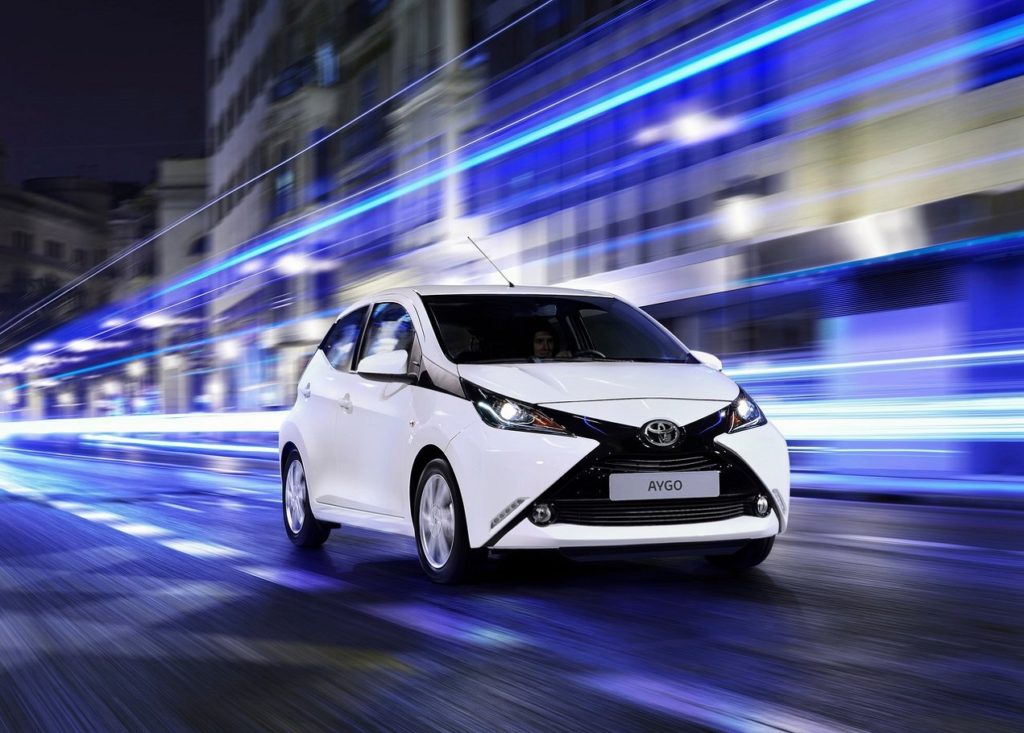 Toyota-Aygo-2015-1280-04