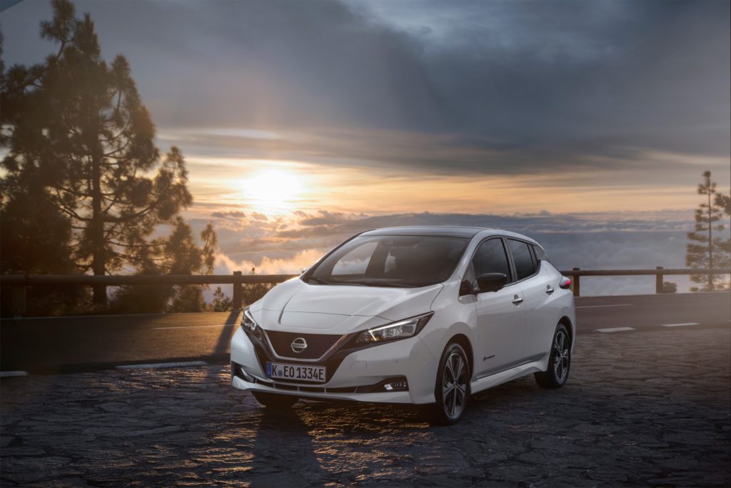 426214101_The new Nissan LEAF_ the world’s best-selling zero-emissions electric vehic