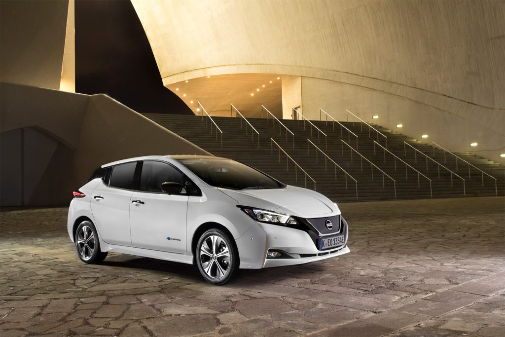 426214105_The new Nissan LEAF_ the world’s best-selling zero-emissions electric vehic