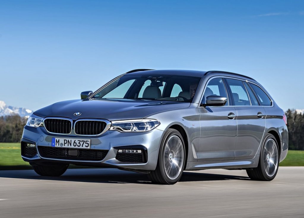 BMW-5-Series_Touring-2018