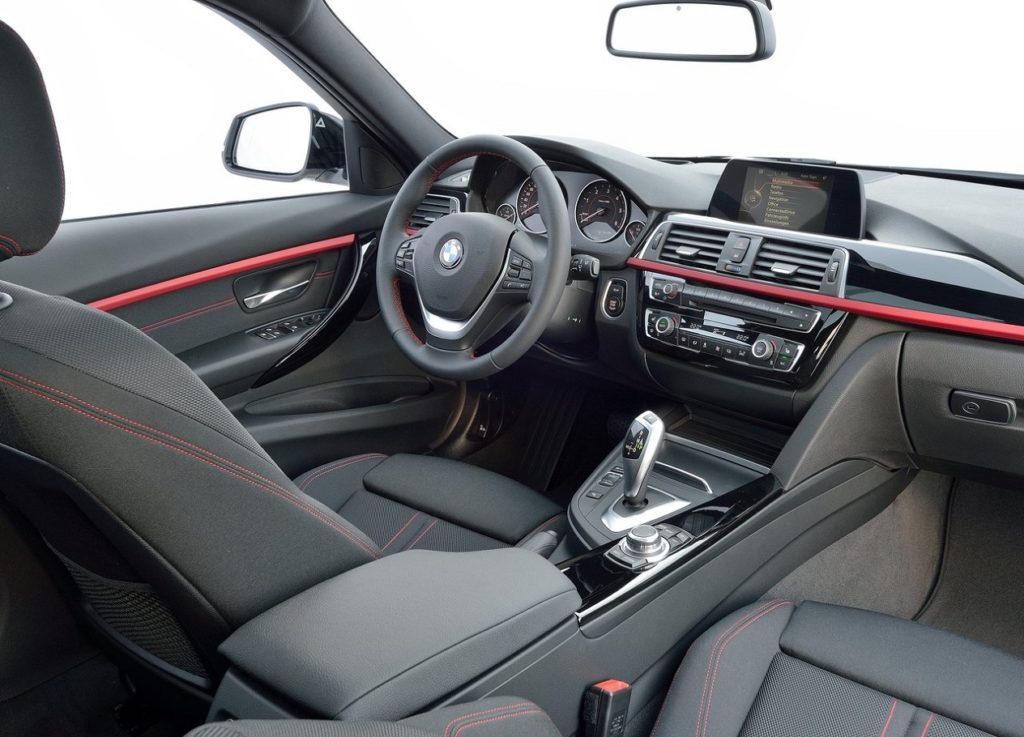 BMW Série 3 Touring 2016 (4)