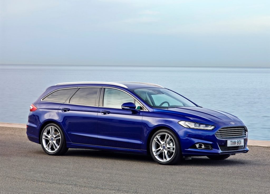 Ford Mondeo SW 2015 (2)