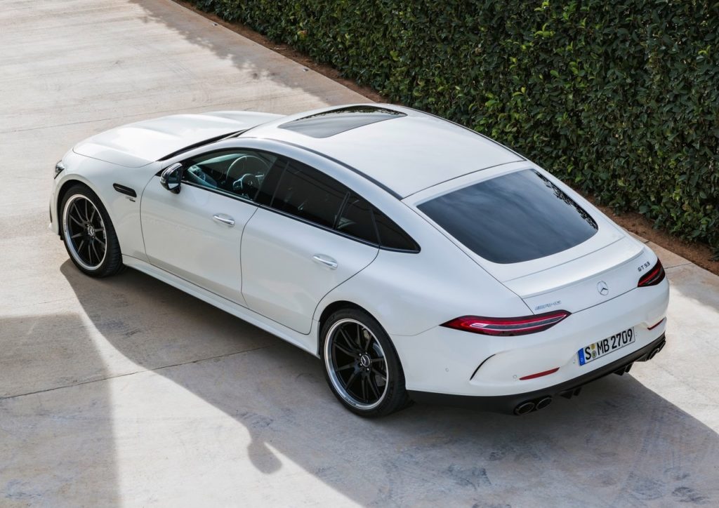 GT Coupé 4-Portas (6)